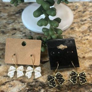 2 piece set of 24K over stainless steel earrings